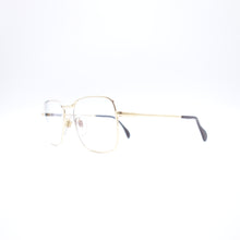 Lade das Bild in den Galerie-Viewer, 664
