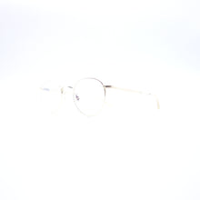 Lade das Bild in den Galerie-Viewer, Wilson M
