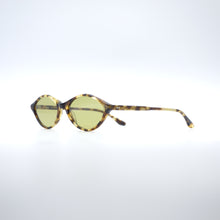 Lade das Bild in den Galerie-Viewer, LT33 Tropiques Sun
