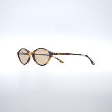 Lade das Bild in den Galerie-Viewer, LT33 Tropiques Sun
